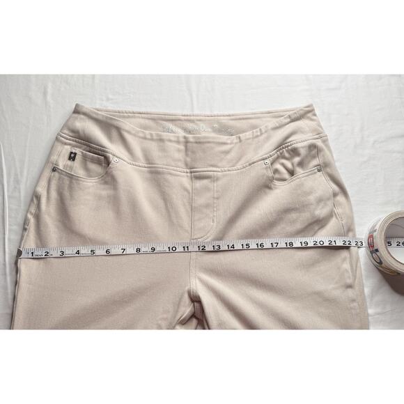 Belle By Kim Gravel 18W Flexibelle Flare Jean Horn Buttons Pullon 5 Pocket - Picture 6 of 15